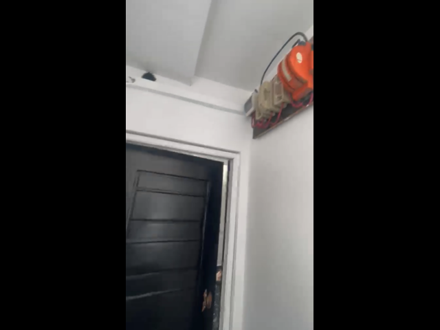 Standard Selfcon with private stairway, kitchen and bathroom — photograph 4