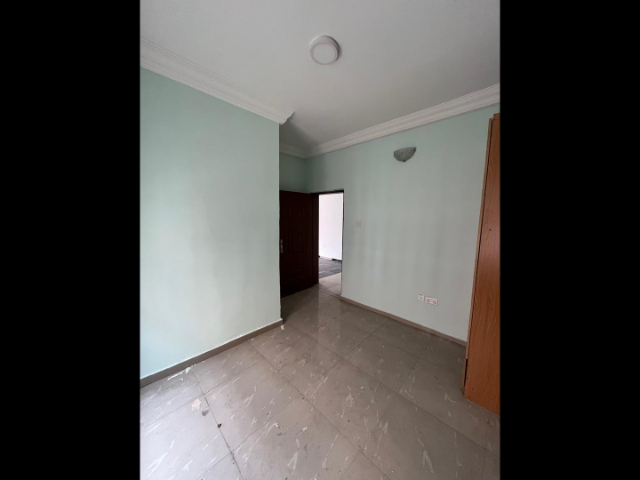 2bed Apartment for rent — photograph 10