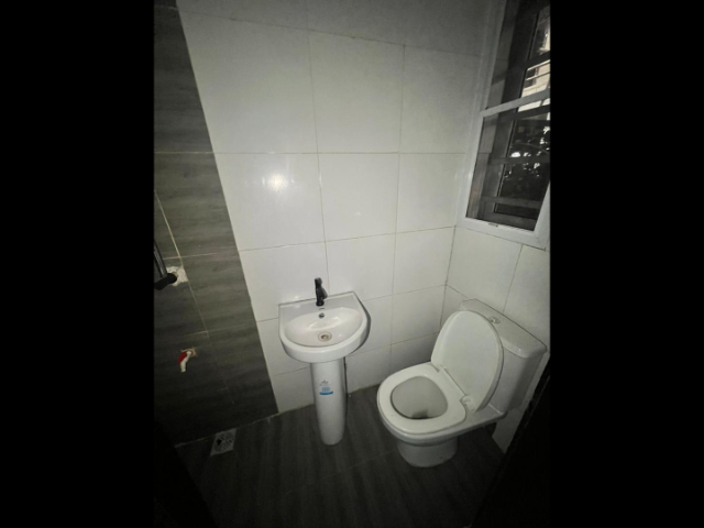 Brand New Spacious 1Bedroom and Parlor (Mini-Flat) With visitors toilet and Fully fitted Standard kitchen — photograph 6